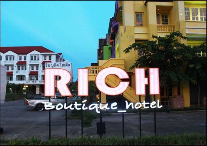 Oyo 115 Rich Boutique Hotel Ban Nong Khang Eksteriør billede